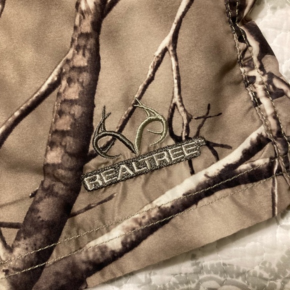 RealTree Men’s Swimming Trunks - Picture 3 of 4